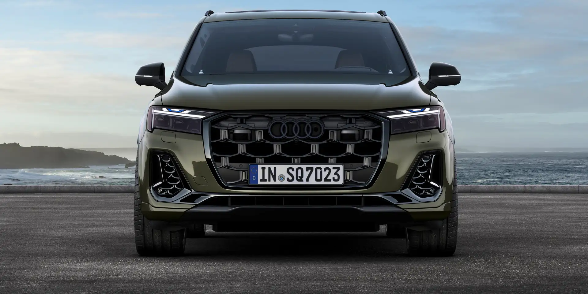Audi SQ7 Mietwagen von CarVia